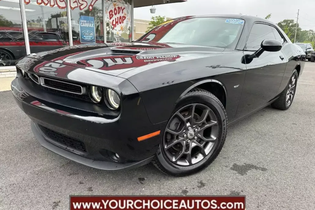 2018 Dodge Challenger GT photo 1