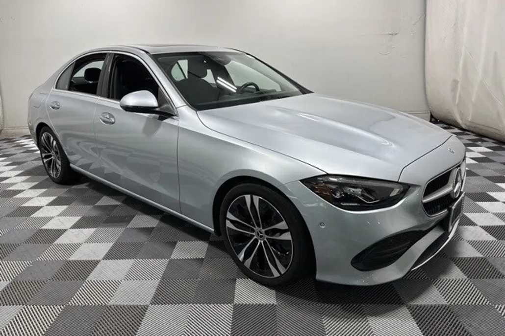2022 Mercedes Benz C 300 Sedan photo 1