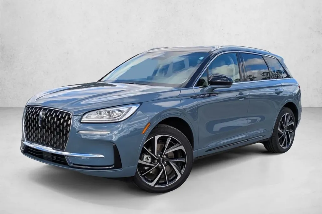 2024 Lincoln Corsair Grand Touring photo 1