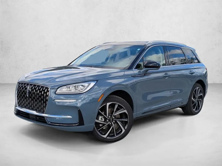 2024 Lincoln Corsair Grand Touring photo 1