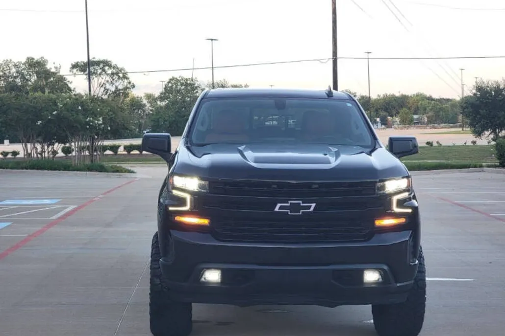 2020 Chevrolet Silverado 1500 RST photo 1