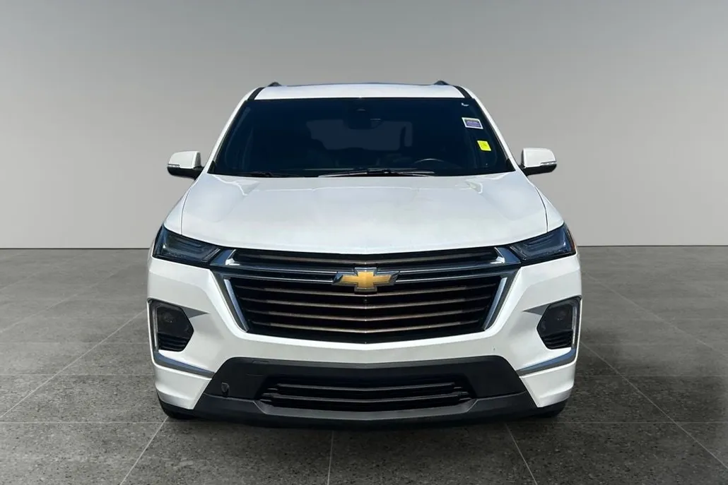 2023 Chevrolet Traverse High Country photo 1