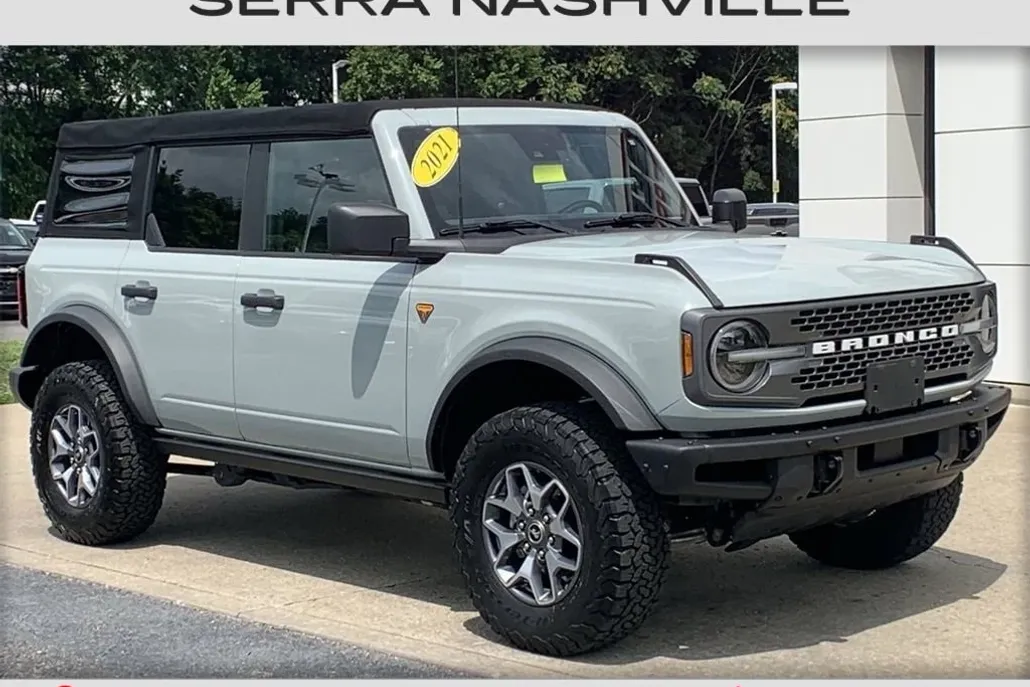 2021 Ford Bronco Badlands photo 1