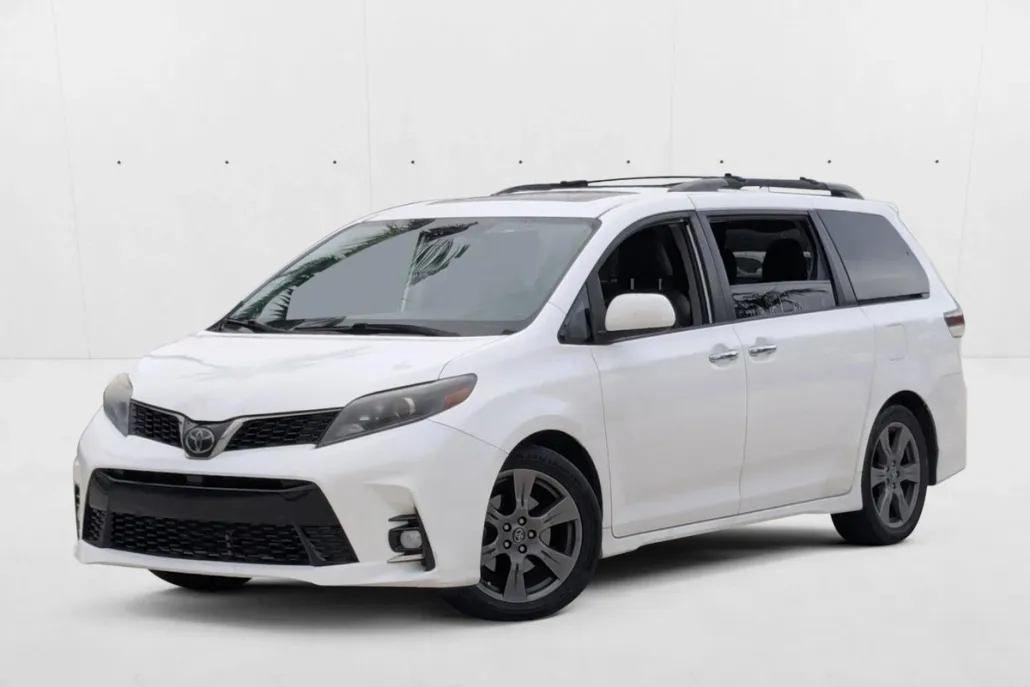 2020 Toyota Sienna photo 1