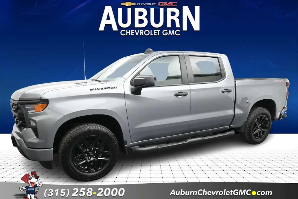 2025 Chevrolet Silverado 1500 Custom photo 1