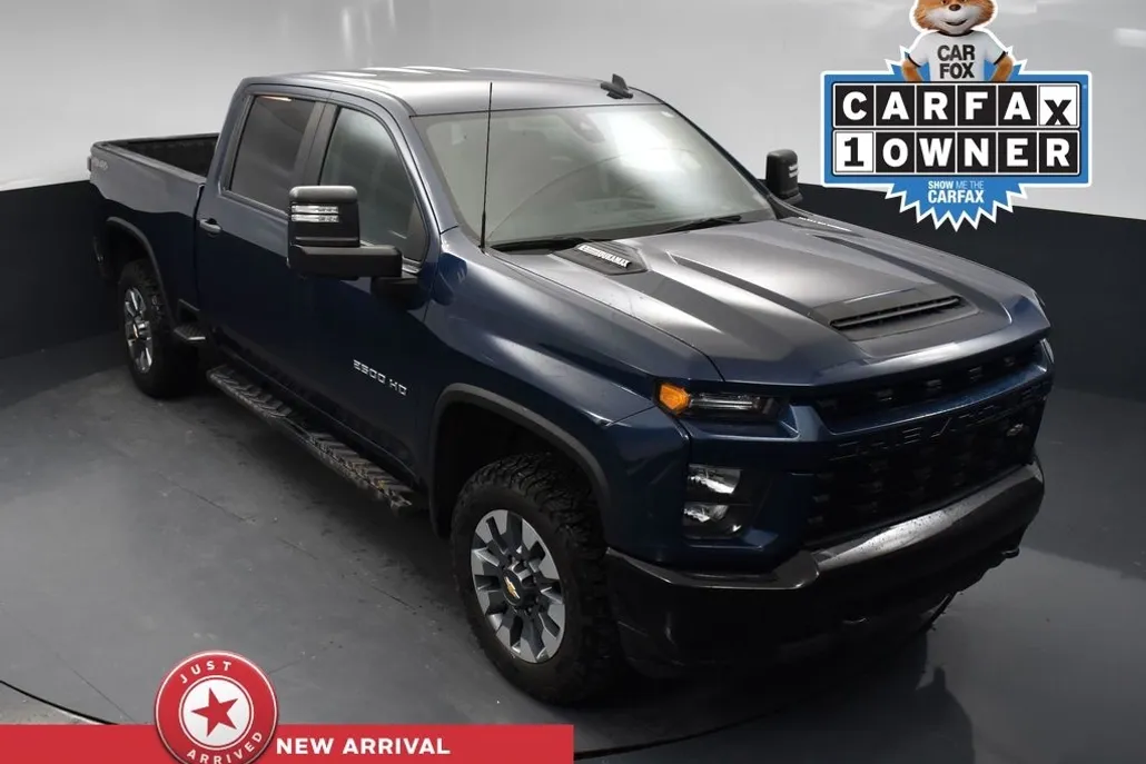 2023 Chevrolet Silverado 2500HD Custom photo 1