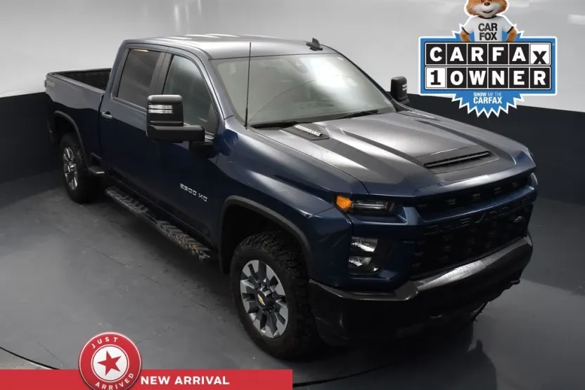 2023 Chevrolet Silverado 2500HD Custom photo 1