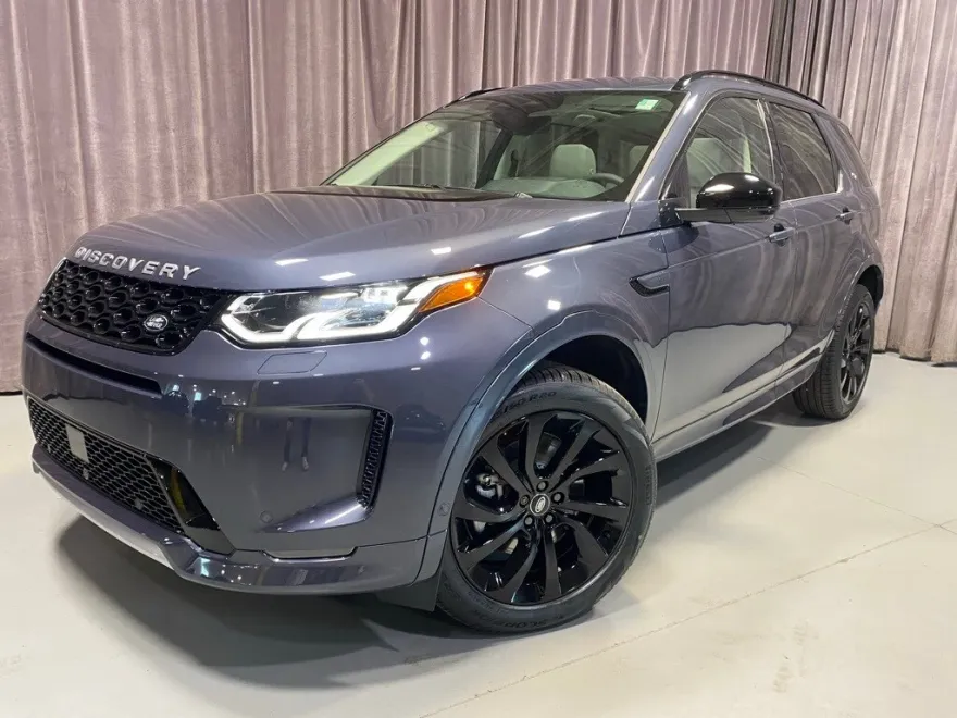 2024 Land Rover Discovery Sport S photo 1