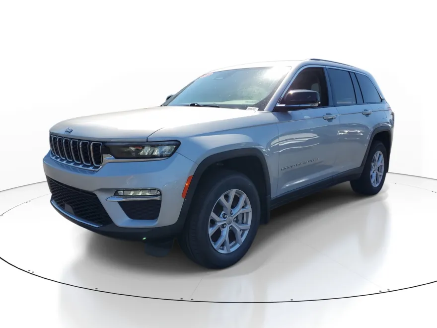 2022 Jeep Grand Cherokee Limited photo 1