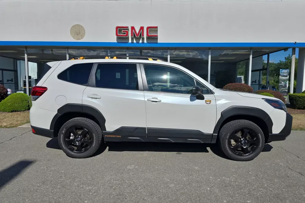 2022 Subaru Forester Wilderness photo 1