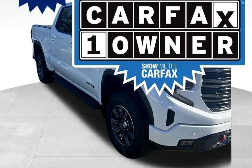 2024 Chevrolet Silverado 1500 RST photo 1