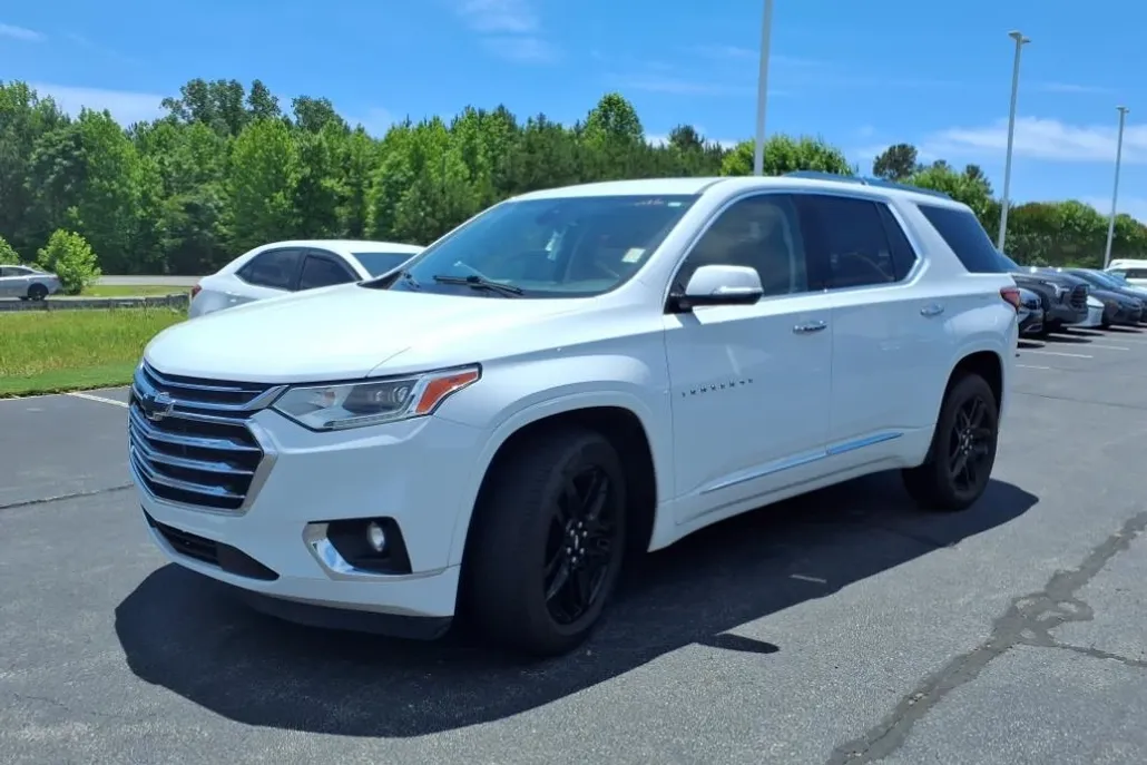 2019 Chevrolet Traverse High Country photo 1