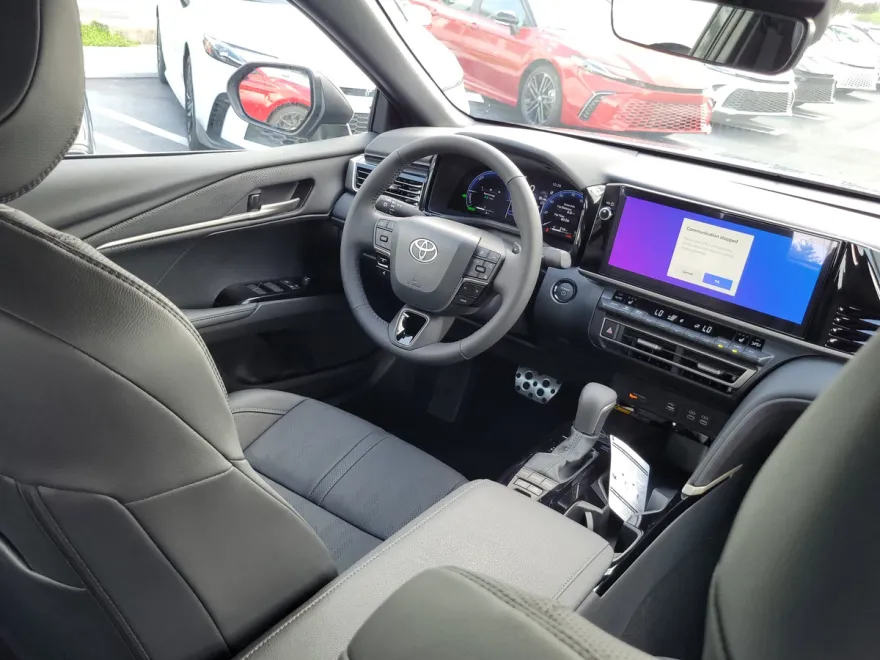 2026 Toyota Camry LE photo 1