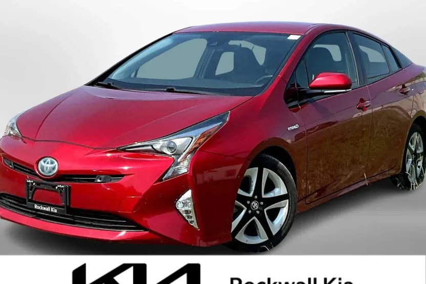 2017 Toyota Prius Two Eco Three Four Touring photo 1