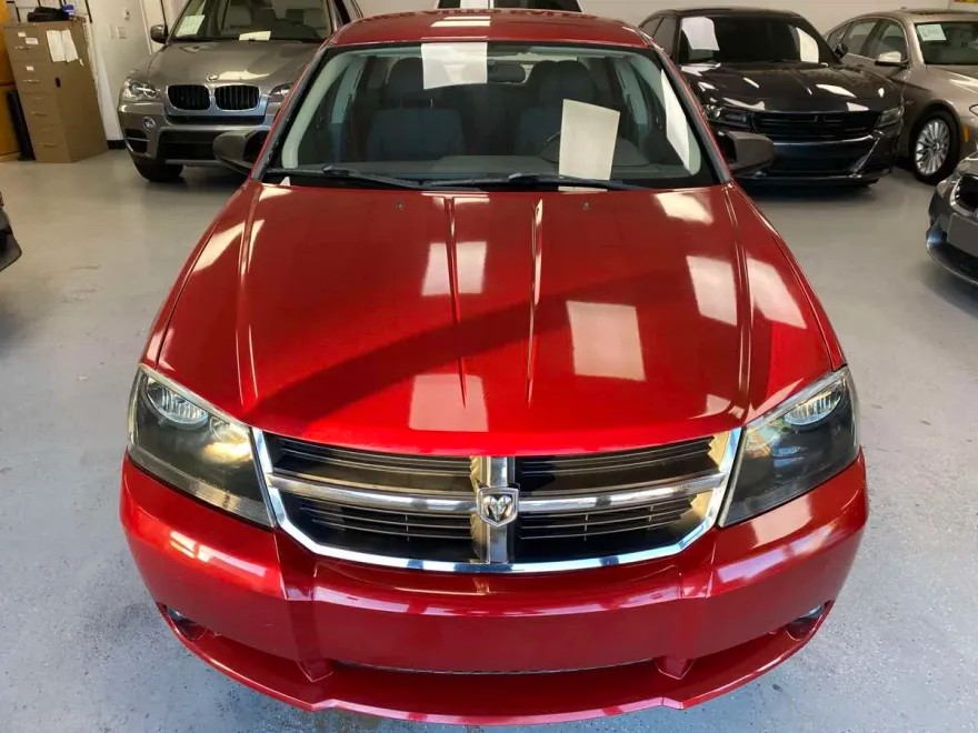 2008 Dodge Avenger SXT photo 1