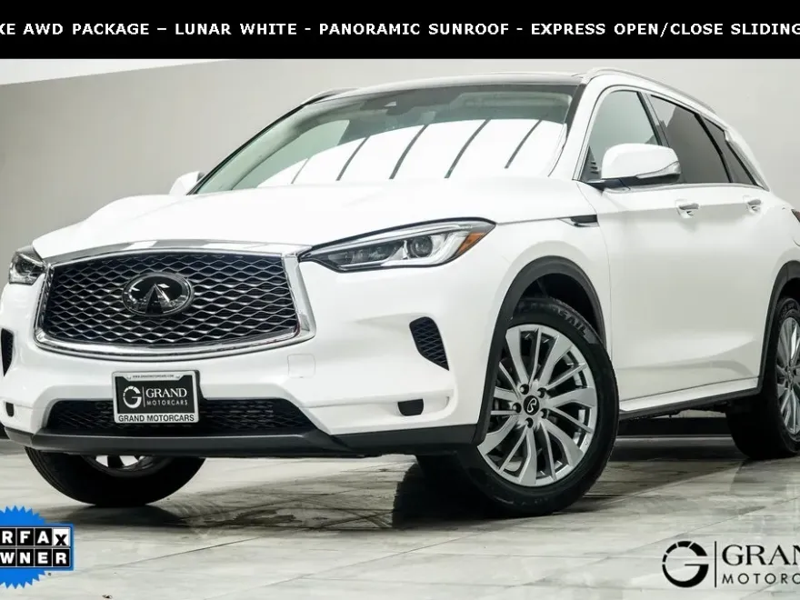 2023 Infiniti QX50 Luxe AWD photo 1