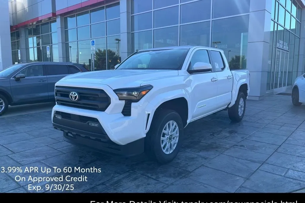 2025 Toyota Tacoma SR5 photo 1