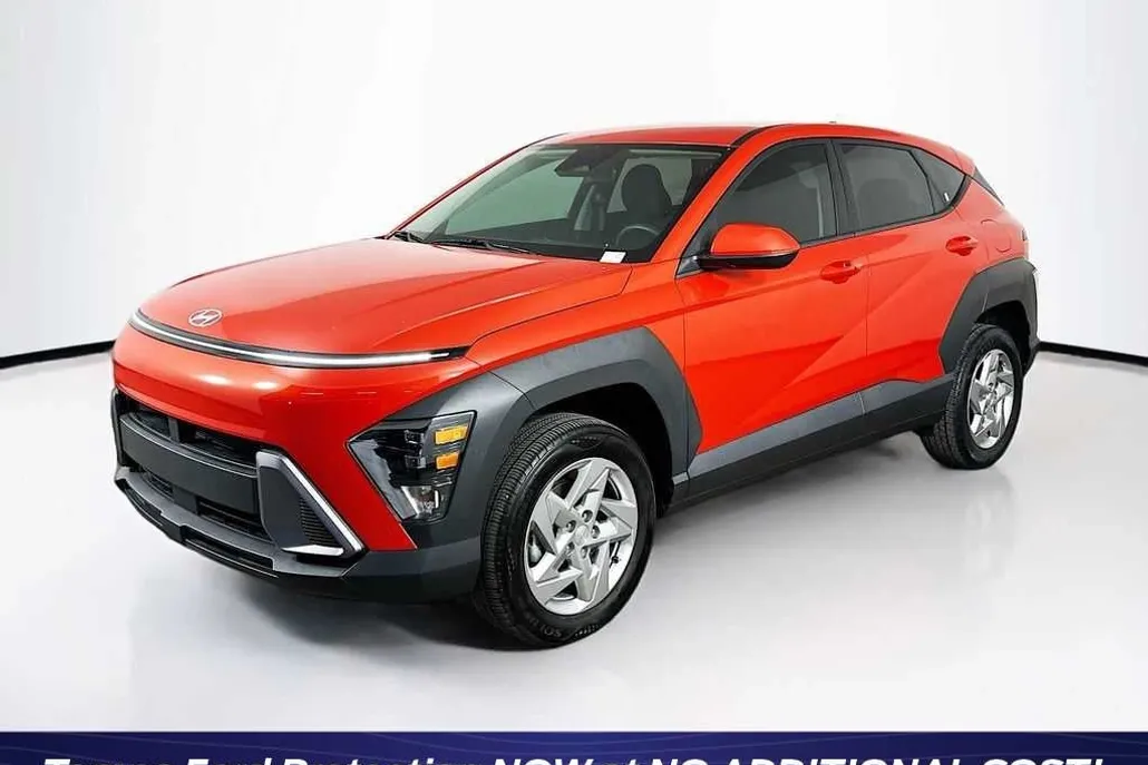 2024 Hyundai Kona SE photo 1
