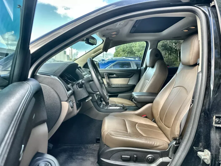 2017 Gmc Acadia Limited photo 1