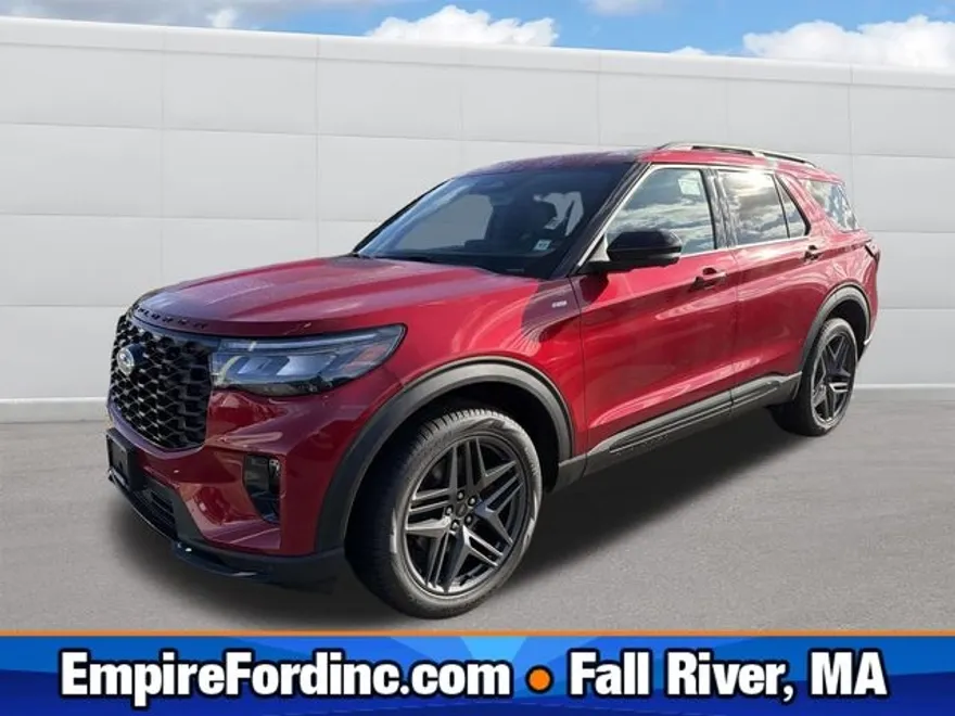 2025 Ford Explorer ST-Line photo 1
