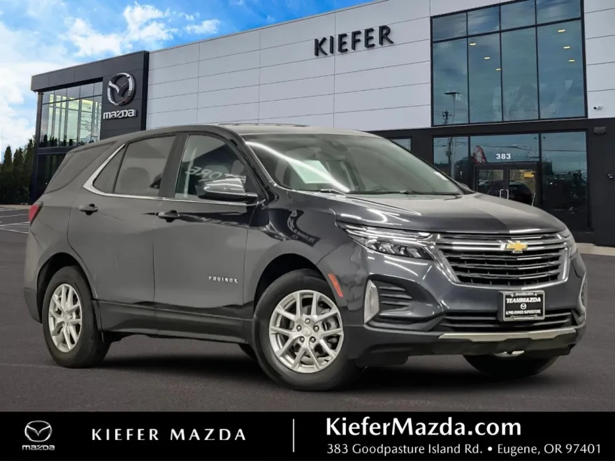 2022 Chevrolet Equinox LT photo 1