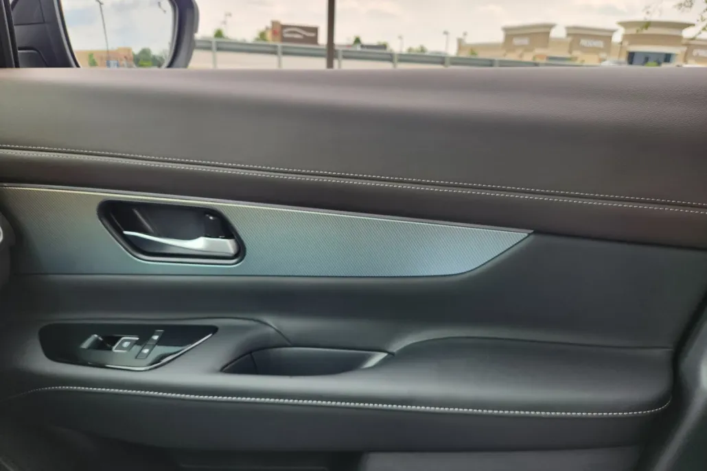 2025 Nissan Murano Platinum photo 1