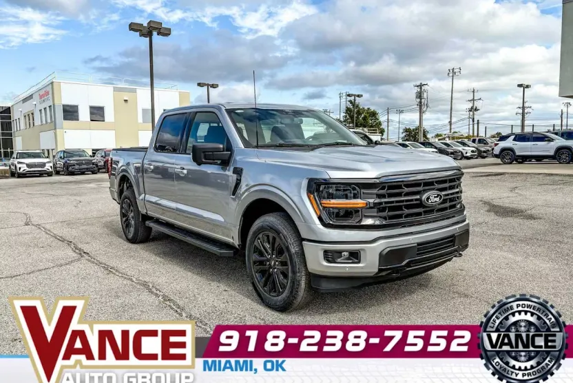 2025 Ford F-150 XLT photo 1