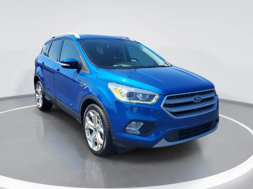 2017 Ford Escape Titanium photo 1