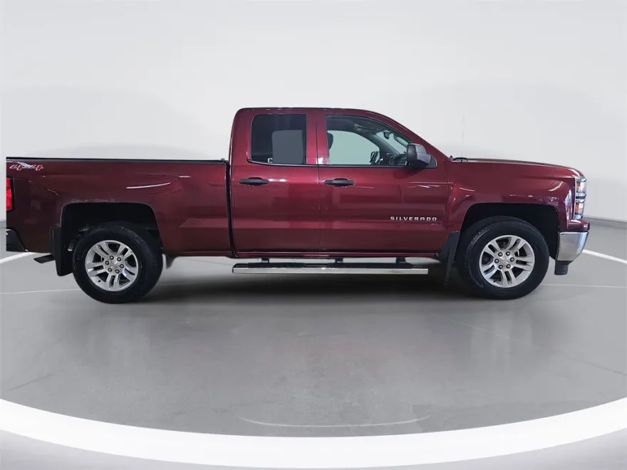 2014 Chevrolet Silverado 1500 LT photo 1