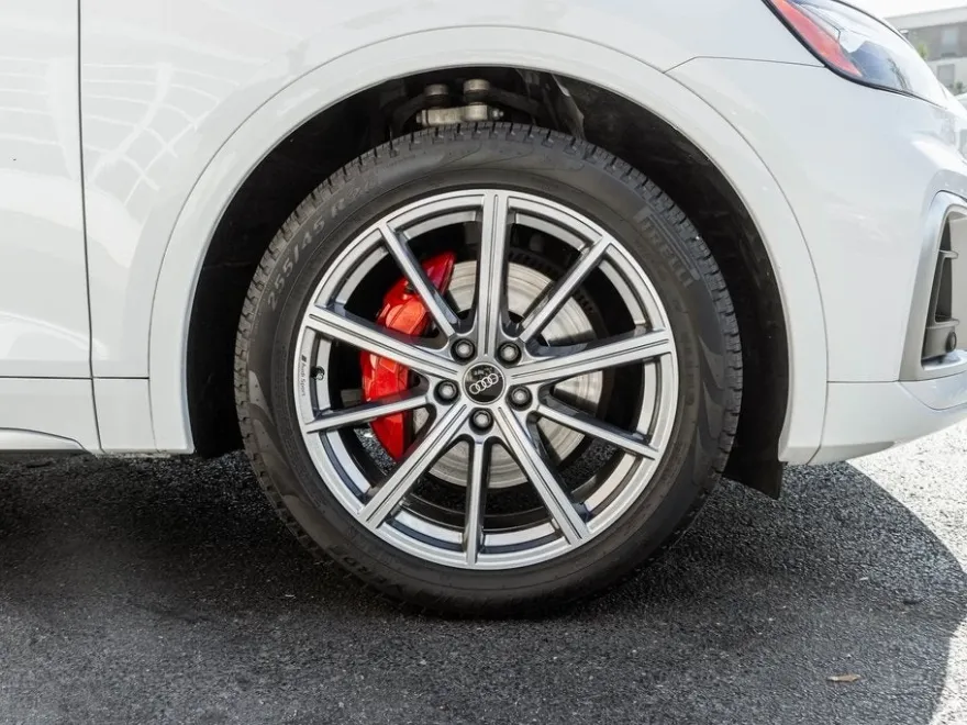 2023 Audi SQ5 Premium Plus photo 1