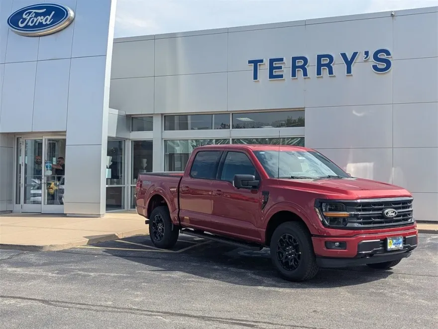 2025 Ford F-150 XLT photo 1