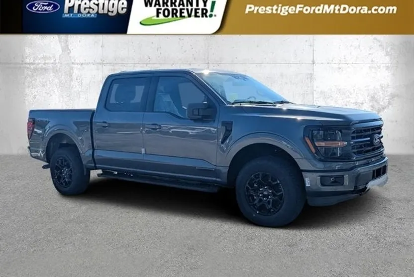 2025 Ford F-150 XLT photo 1