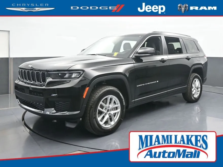 2025 Jeep Grand Cherokee Laredo photo 1