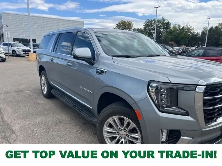 2024 Gmc Yukon XL SLT photo 1
