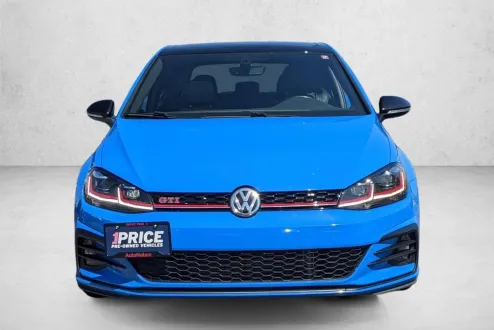 2021 Volkswagen Golf S photo 2