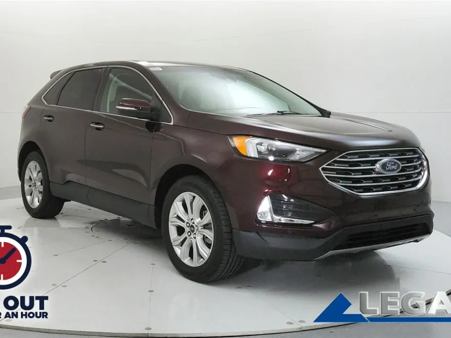 2024 Ford Edge Titanium photo 1