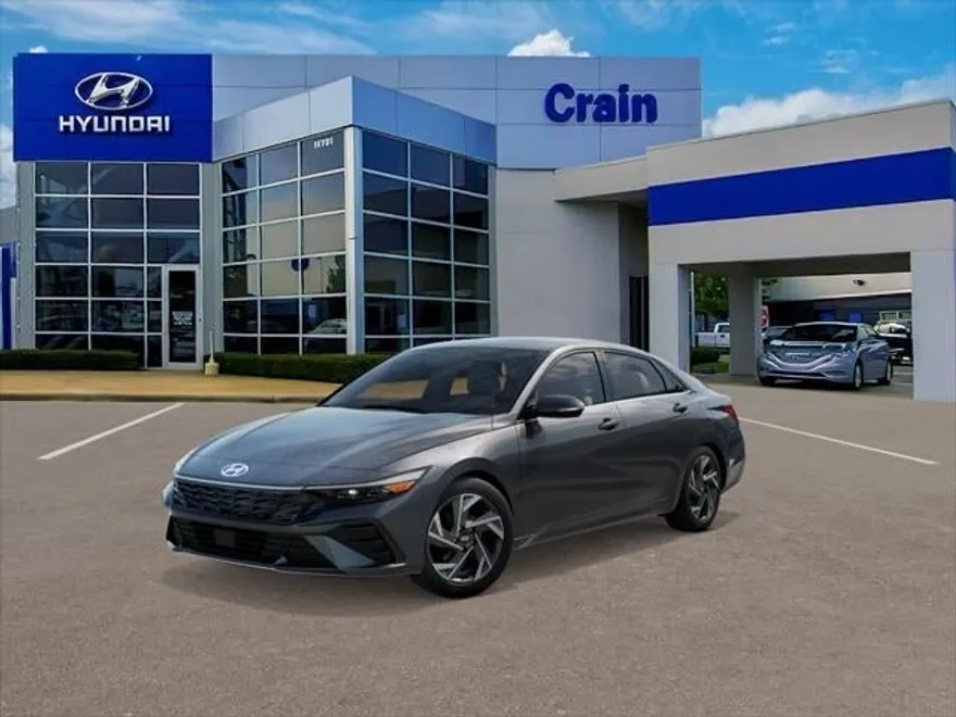 2025 Hyundai Elantra Limited photo 1