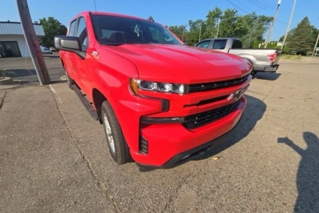 2020 Chevrolet Silverado 1500 RST photo 1