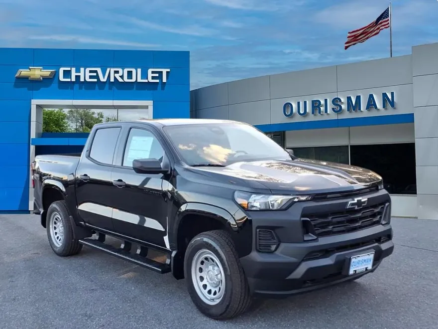 2026 Chevrolet Colorado Work Truck photo 1
