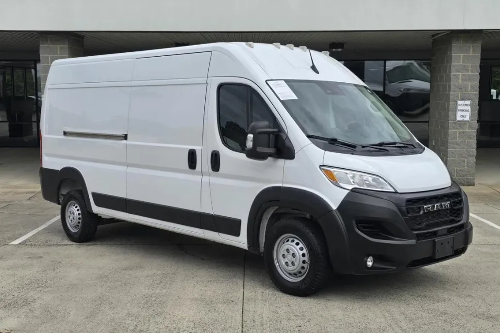 2024 Ram ProMaster 2500 photo 1