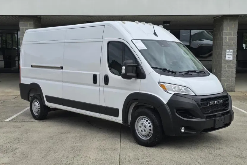 2024 Ram ProMaster 2500 photo 1