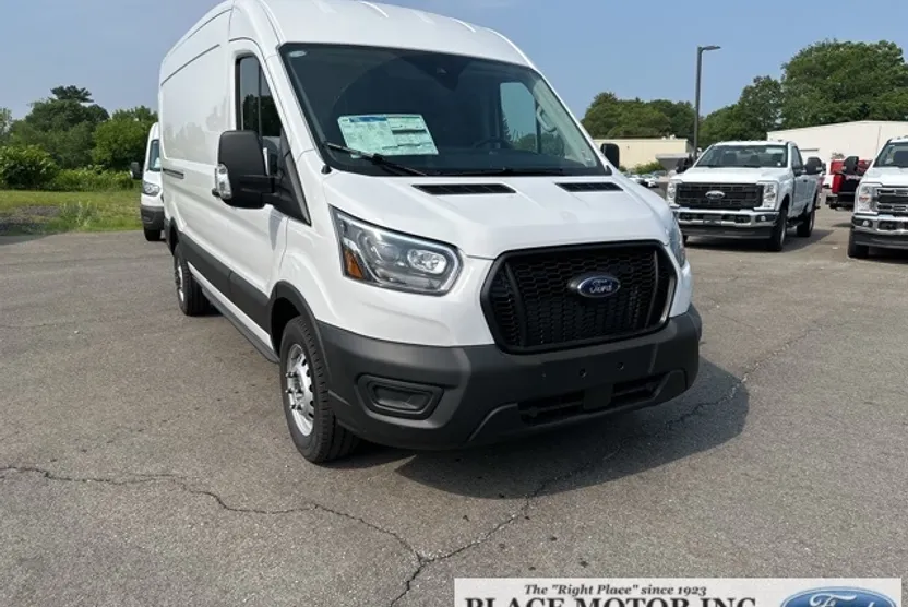 2025 Ford Transit photo 1