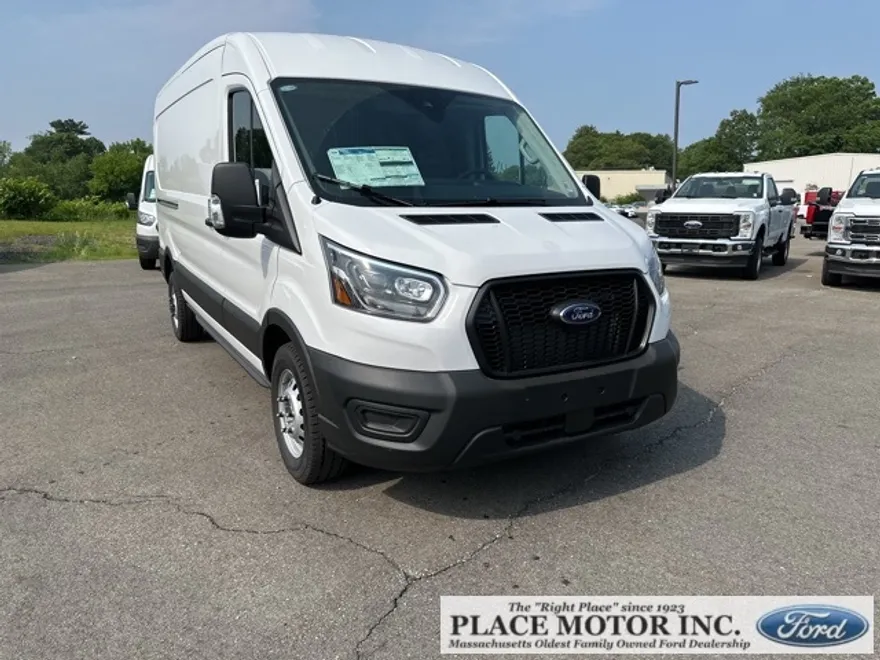 2025 Ford Transit photo 1