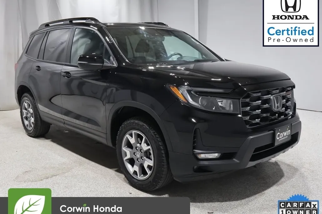 2023 Honda Passport TrailSport photo 1