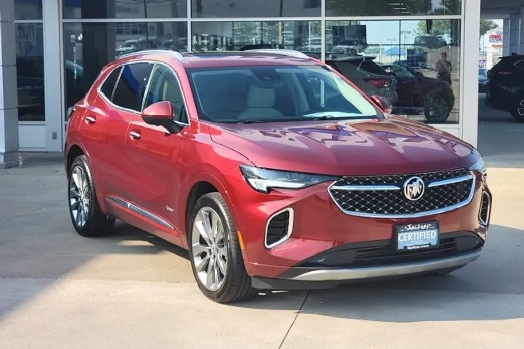 2022 Buick Envision Avenir photo 1
