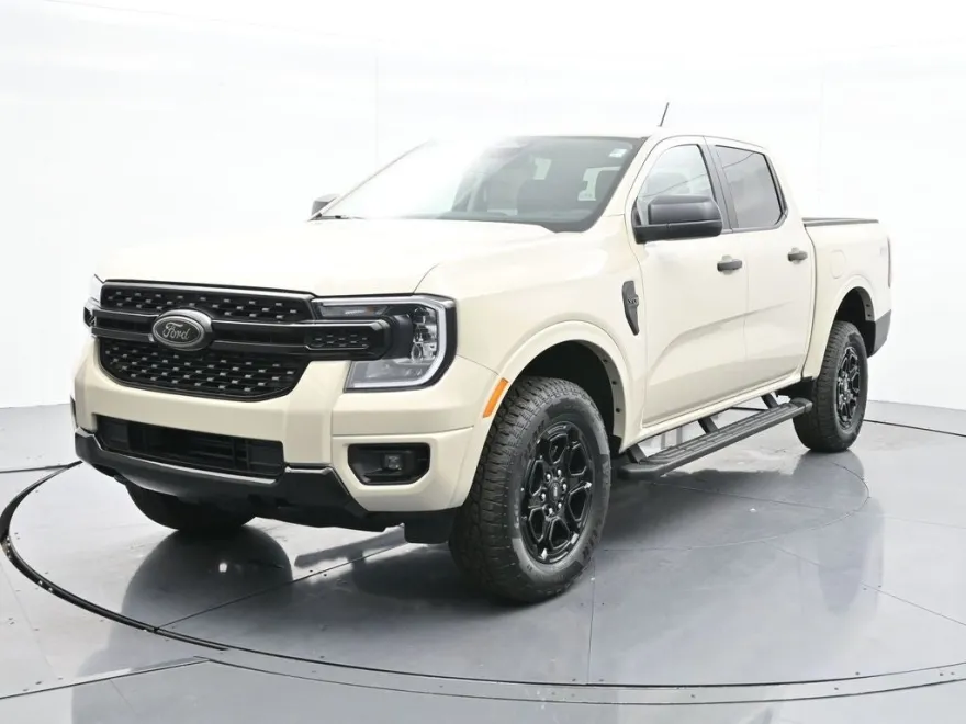 2025 Ford Ranger XLT photo 1