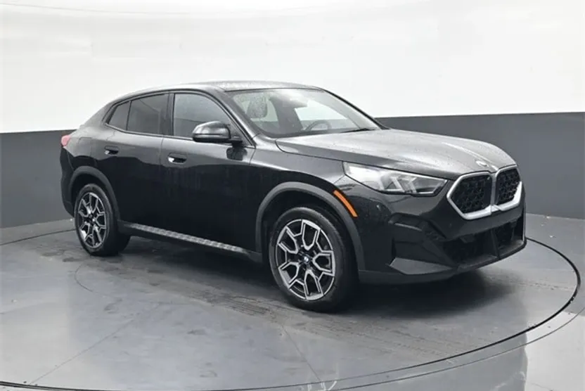 2025 Bmw X2 xDrive28i photo 1