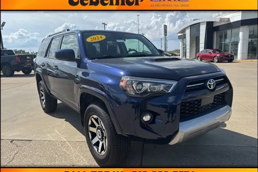 2024 Toyota 4Runner TRD Off-Road photo 1