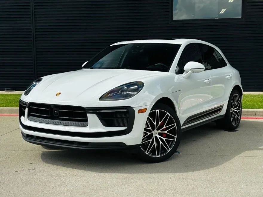 2024 Porsche Macan S photo 1