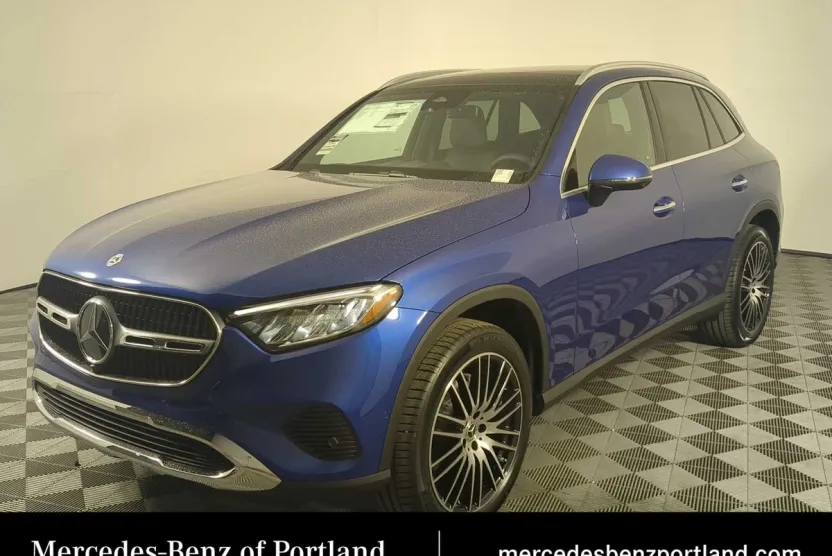 2026 Mercedes Benz GLC 300 4MATIC photo 1